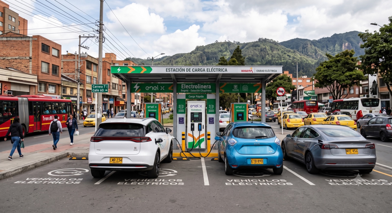 Vehículos eléctricos en una estación pública de carga en Bogotá