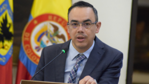 Concejal Fabián Puentes habla sobre legalización de barrios en Bogotá
