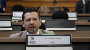 Concejal Samir Bedoya denuncia retrasos en obras del Metro de Bogotá